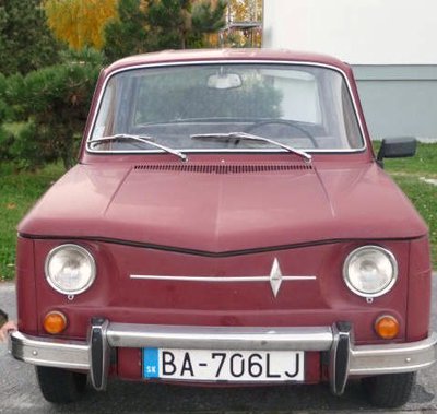 Renault 8-2.jpg